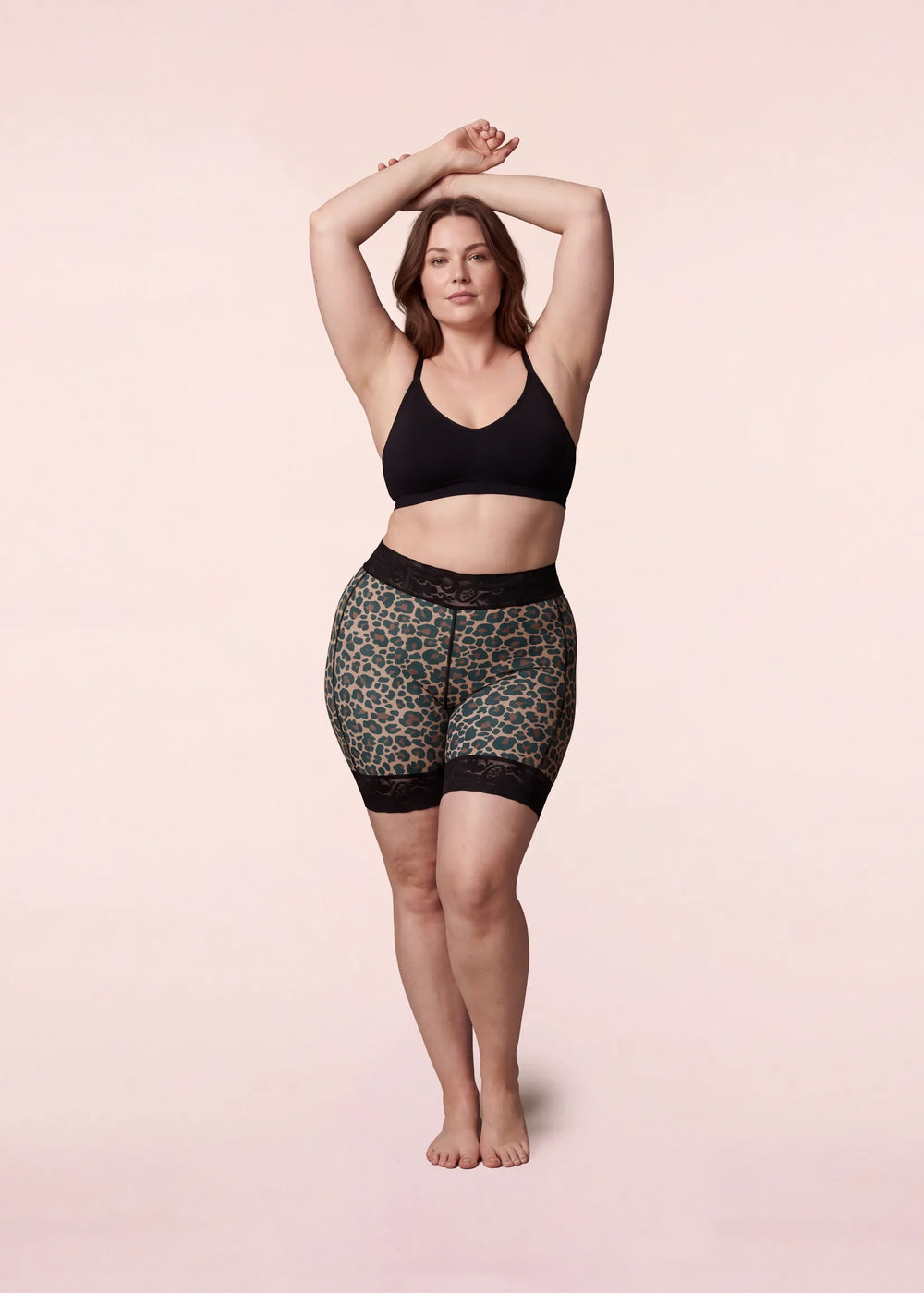 faja corta compresiva animal print cuerpo completo frente Paloma Sahid