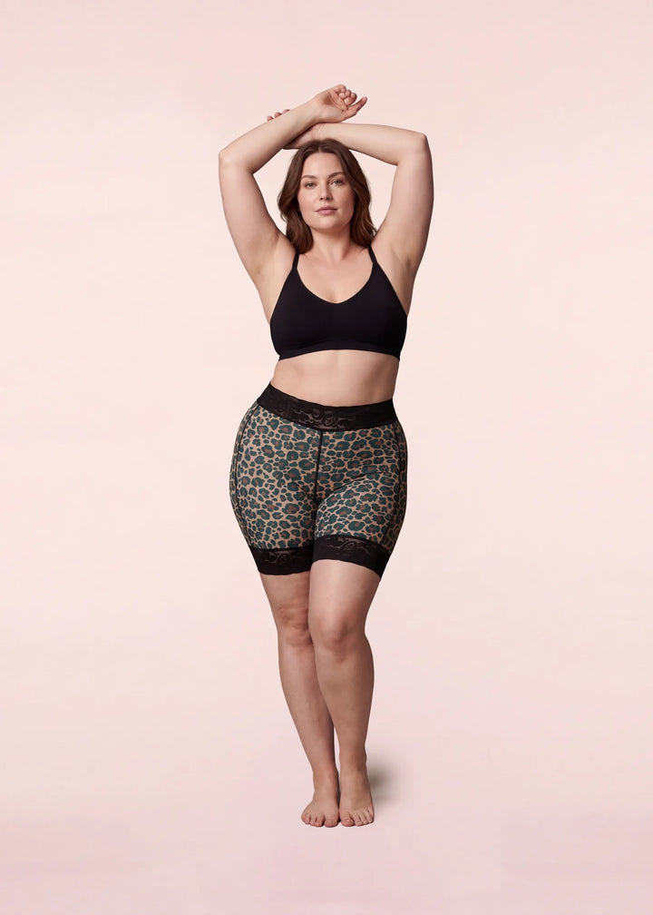 faja corta compresiva animal print cuerpo completo frente Paloma Sahid