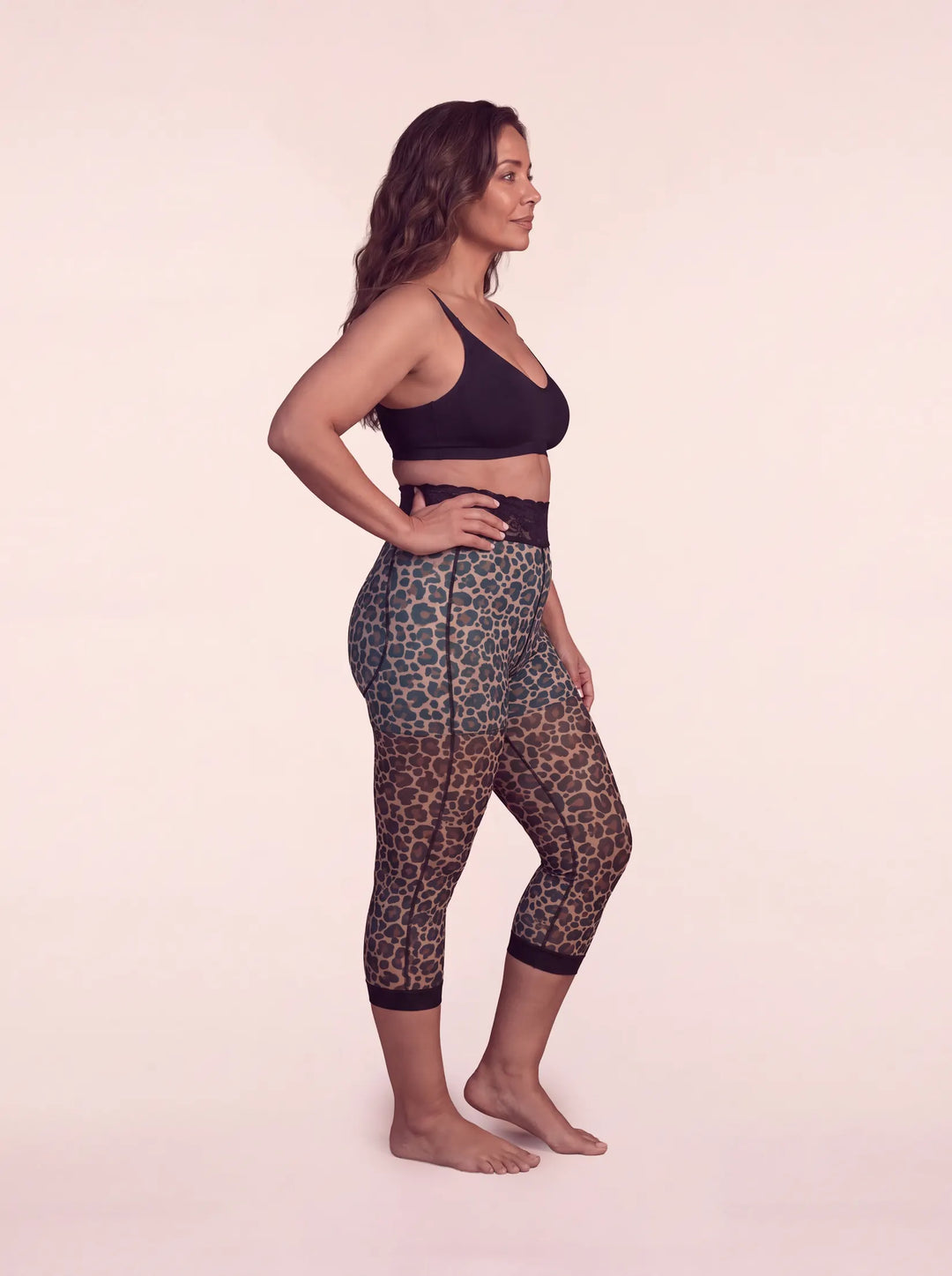 Faja larga de compresión animal print Paloma Sahid, vista lateral