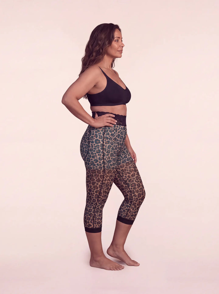 Faja larga de compresión animal print Paloma Sahid, vista lateral
